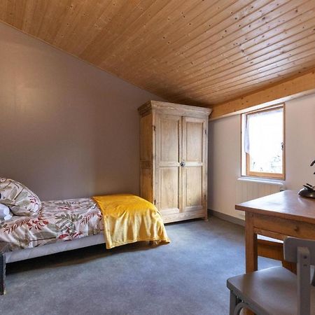 Bed and Breakfast Chambre D'Hote De La Petite Toscane D'Auvergne Isserteaux Экстерьер фото